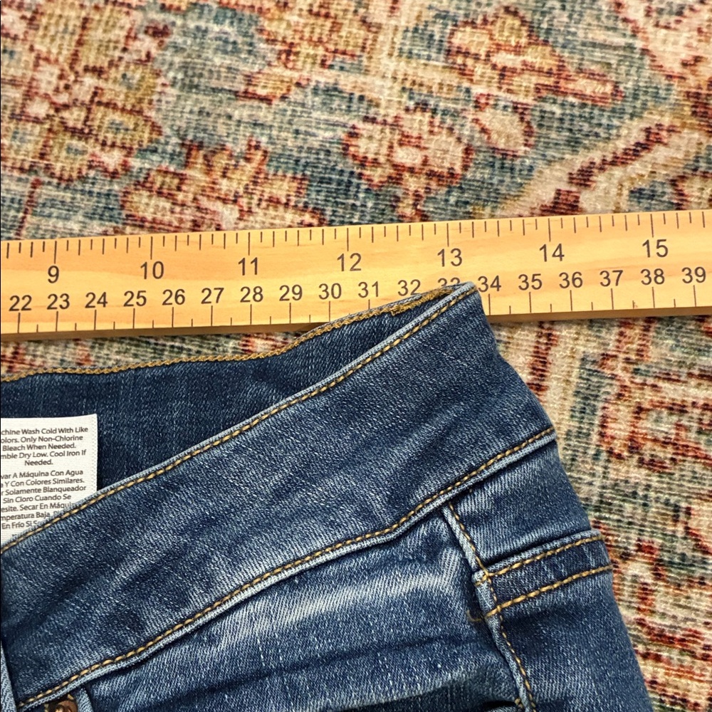 Time and Tru Dark Blue Ankle Jeans size 8 short - Picture 9 of 10